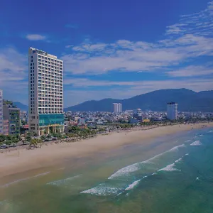 Hotel Le Sands Oceanfront Da Nang